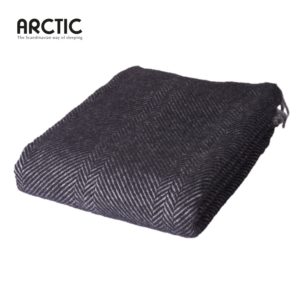 Arctic ullarteppi - Herringbone Black